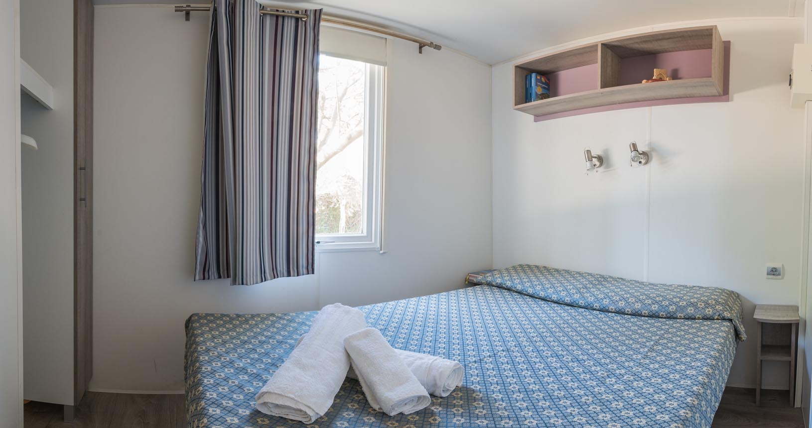 camera da letto matrimoniale casa vacanze deluxe - bed and breakfast sul mare sicilia